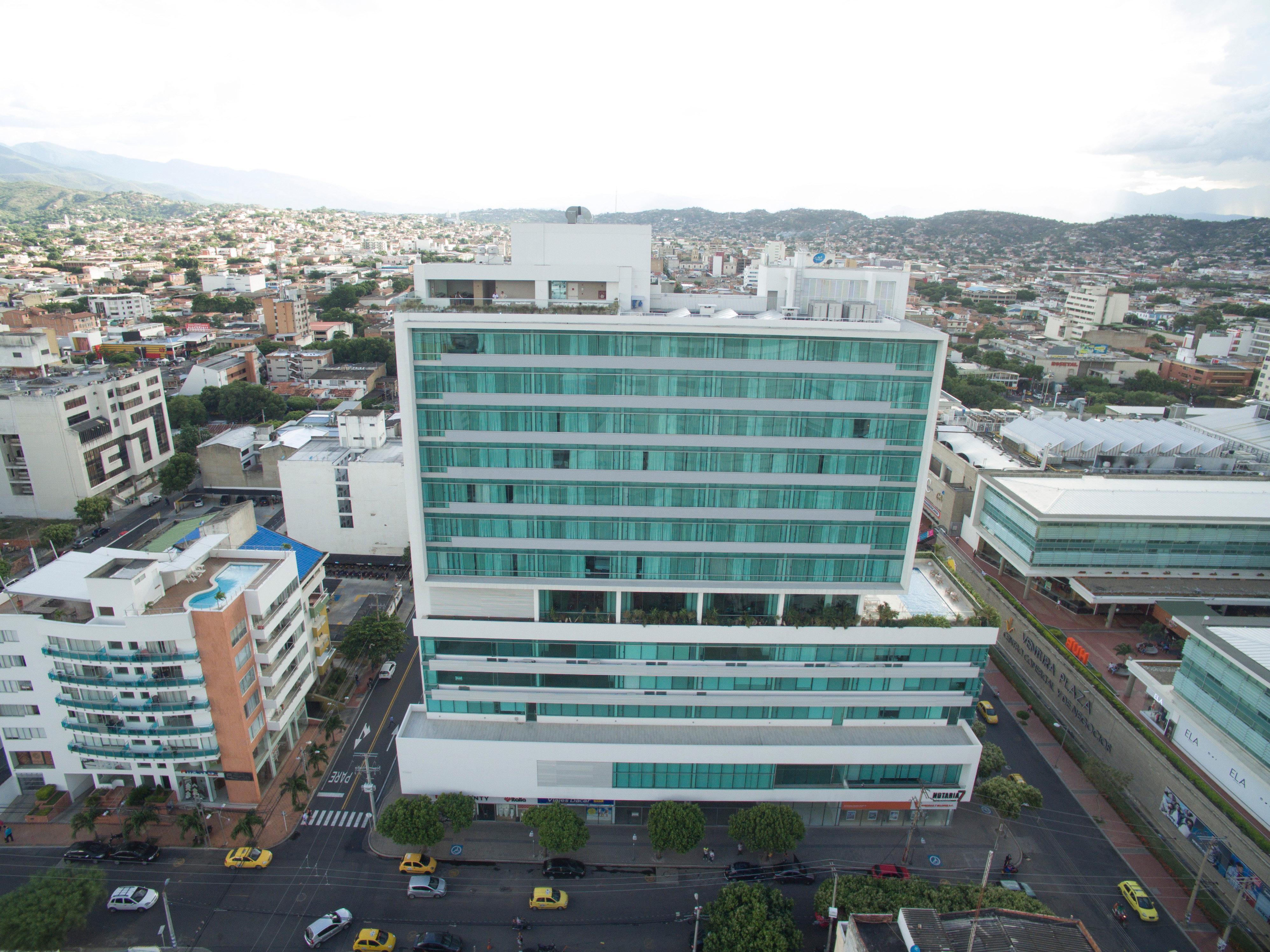Holiday Inn Cucuta By Ihg Dış mekan fotoğraf The building of the university's main library